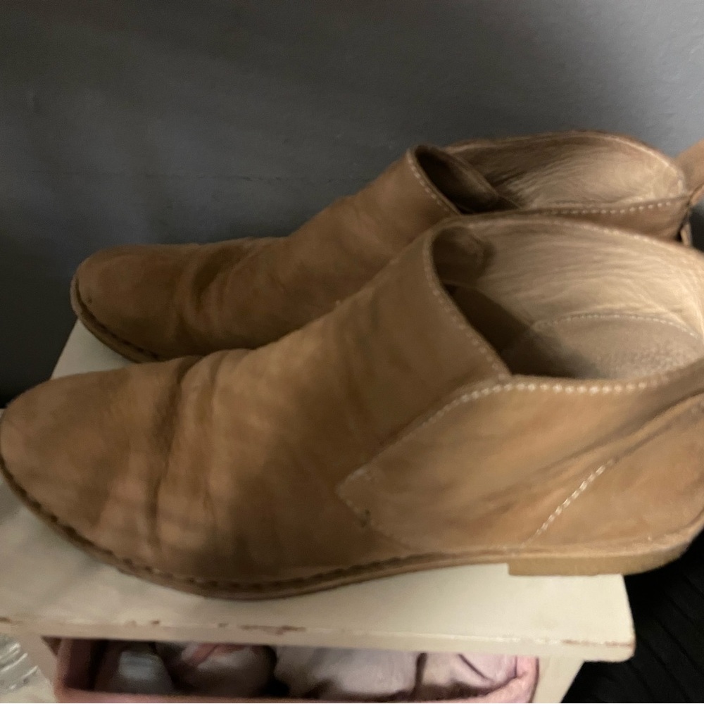 Men's Casual Slip-On Leather Ankle Shoes - Tan